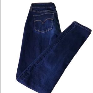 Levi’s jeans 711 dark skinny jean